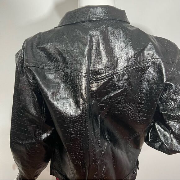 Princess Polly Faux Leather Vegan Crocodile Pattern Moto Jacket -- XS/S - Picture 11 of 14